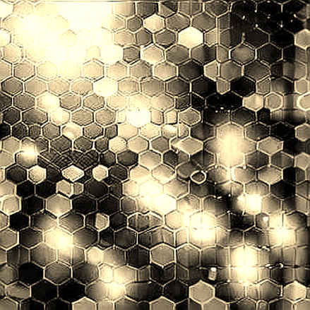 Solana's Fee Meltdown: The Real Story Behind the Blockspace War Solana's Fee Meltdown: The Real Story Behind the Blockspace War